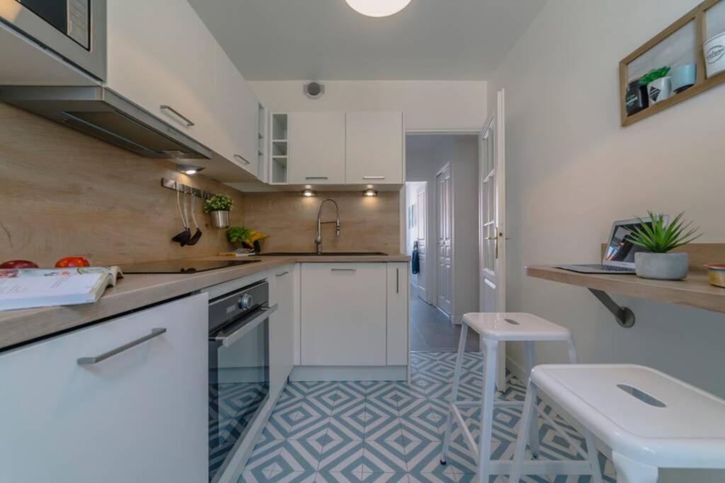 Appartement Lumineux Côte Des Basques